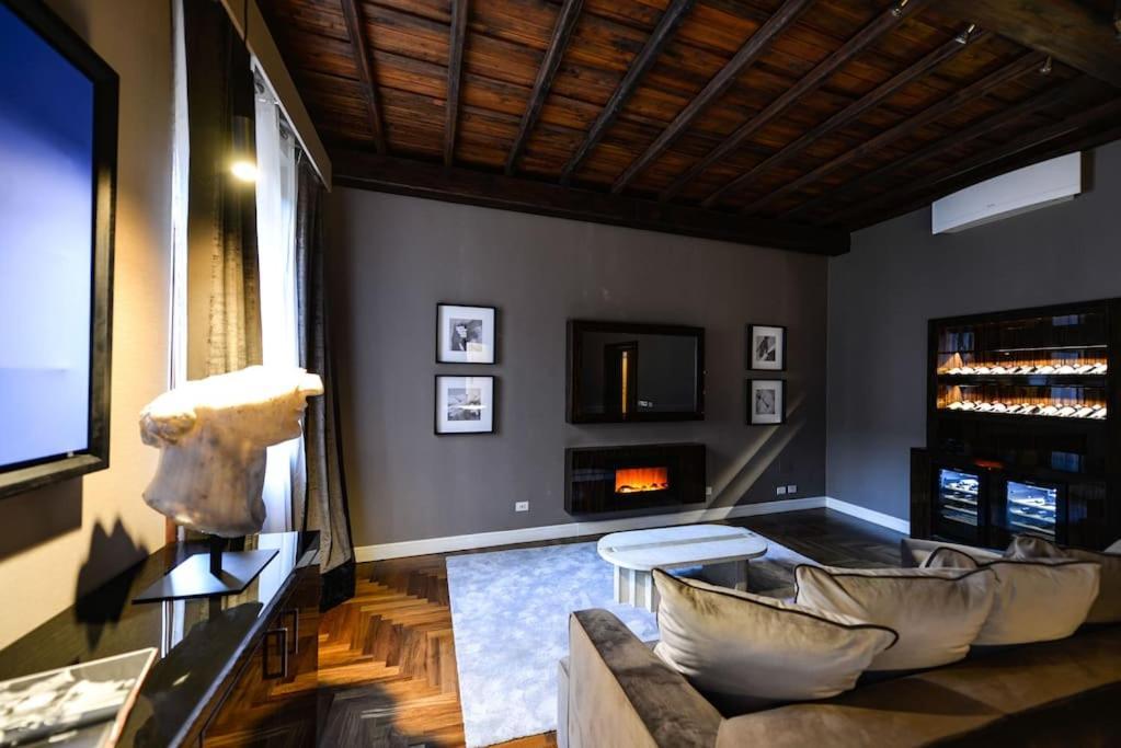 The Frattina - Luxury Serviced Apartment Рим Екстериор снимка