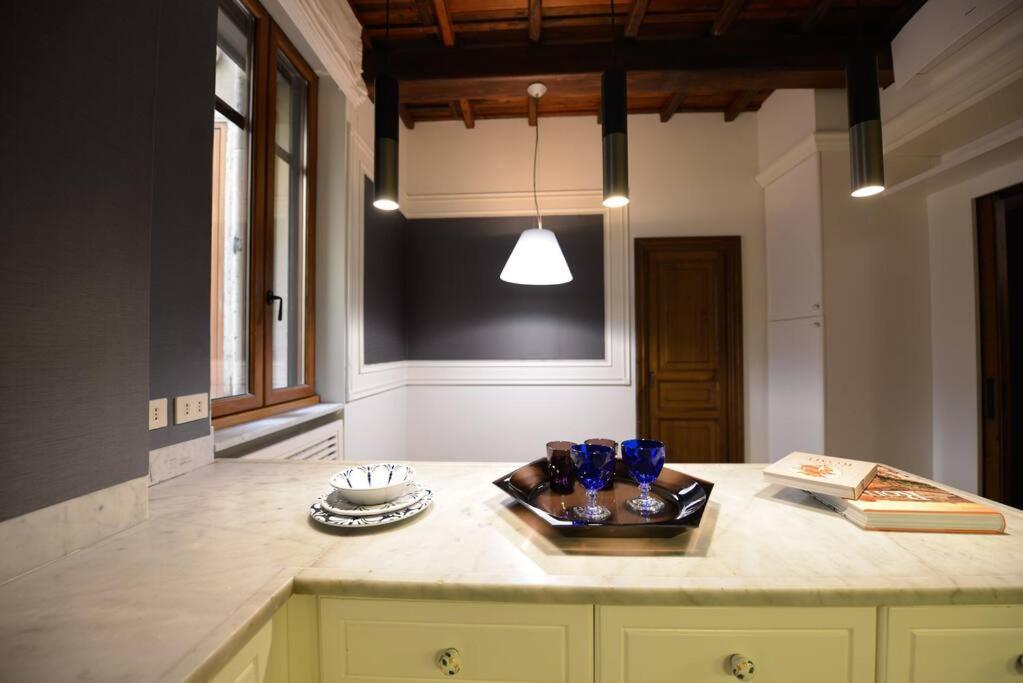 The Frattina - Luxury Serviced Apartment Рим Екстериор снимка