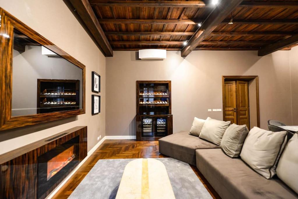 The Frattina - Luxury Serviced Apartment Рим Екстериор снимка